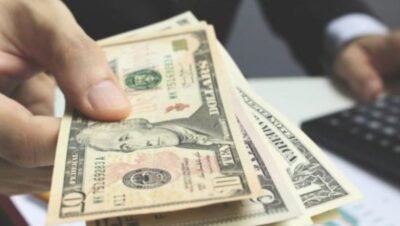 ayuda financiera para pagar deudas